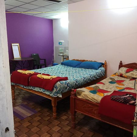 The Leisure Home Stay Shadipur 外观 照片